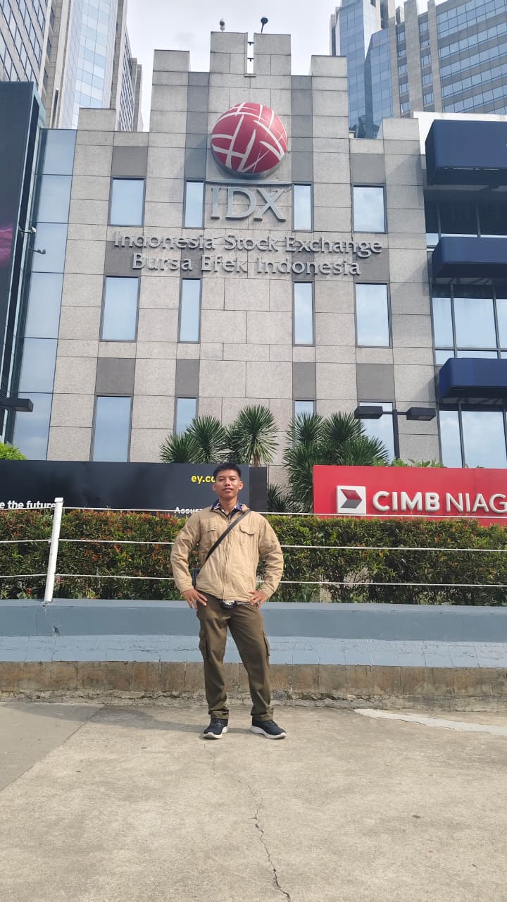 Dika at Indonesia Stock Exchange (Bursa Efek Indonesia)